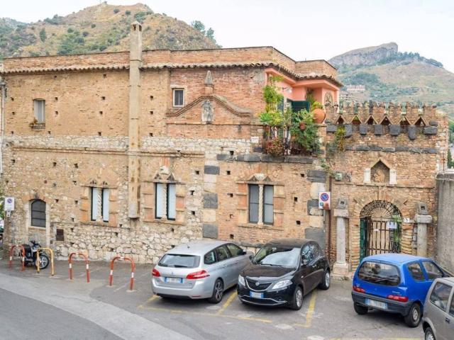 Appartamento in vendita a Taormina ME
