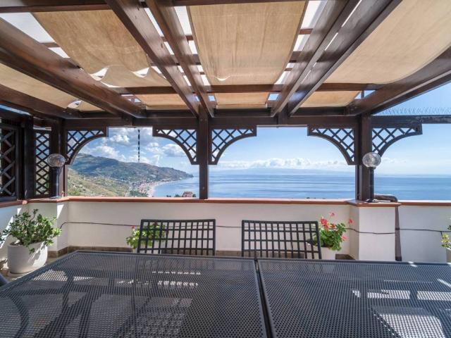 Appartamento in vendita a Taormina ME