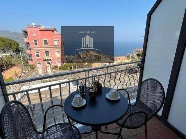 Appartamento in vendita a Taormina, Centro