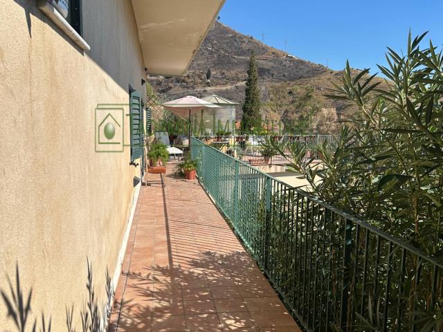 Appartamento in vendita a Taormina, Contrada Tirone
