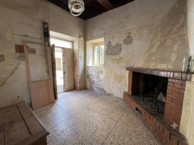Appartamento in vendita a Tarano RI