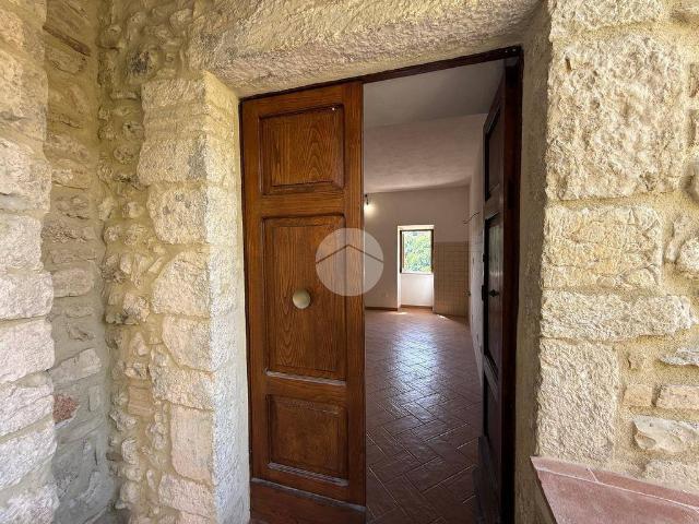 Appartamento in vendita a Tarano RI