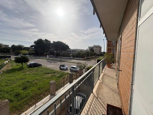 Appartamento in vendita a Taranto TA
