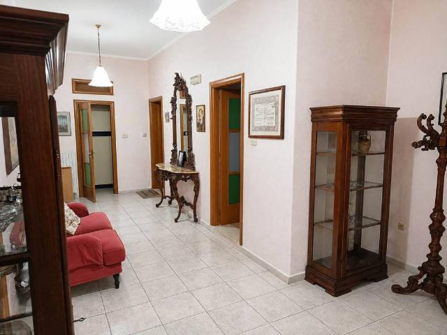Appartamento in vendita a Taranto TA