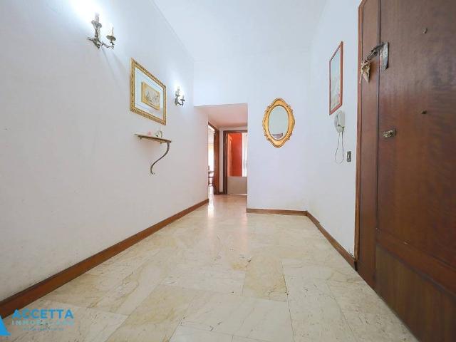 Appartamento in vendita a Taranto TA