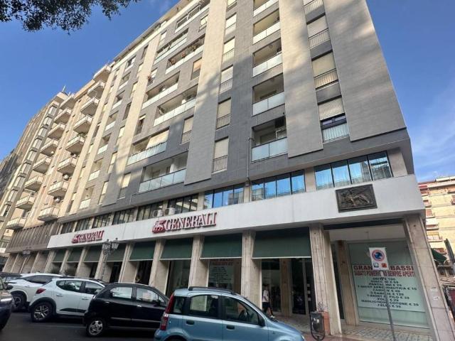 Appartamento in vendita a Taranto TA