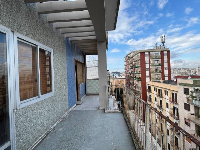 Appartamento in vendita a Taranto TA
