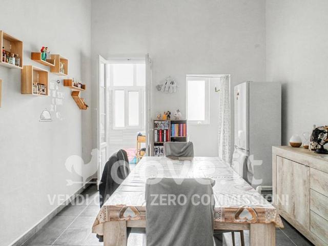 Appartamento in vendita a Taranto TA
