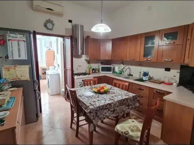 Appartamento in vendita a Taranto TA