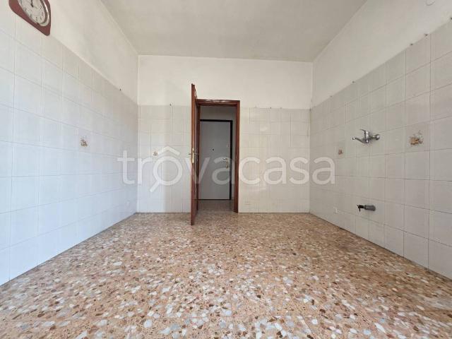 Appartamento in vendita a Taranto via Emilia, 47, Italia Montegranaro