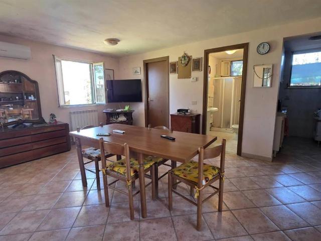 Appartamento in vendita a Tarquinia VT