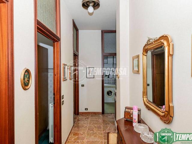 Appartamento in vendita a Tavazzano con Villavesco LO