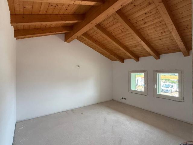 Appartamento in vendita a Reana del Rojale UD