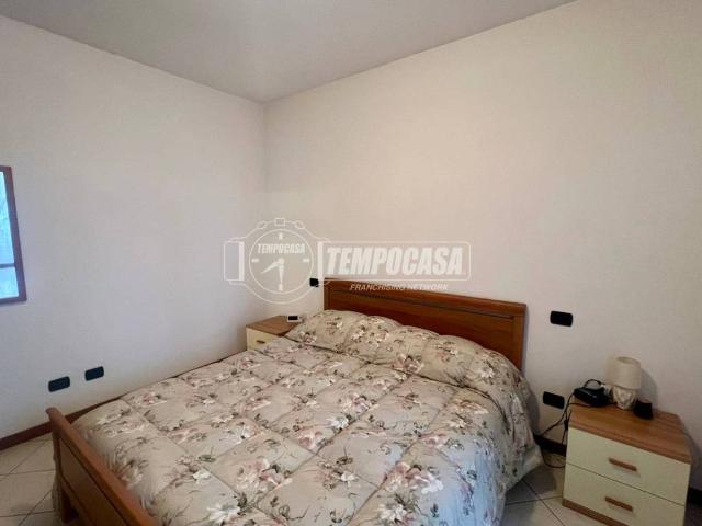 Appartamento in vendita a Tavernola Bergamasca BG