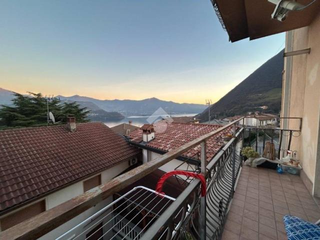Appartamento in vendita a Tavernola Bergamasca BG