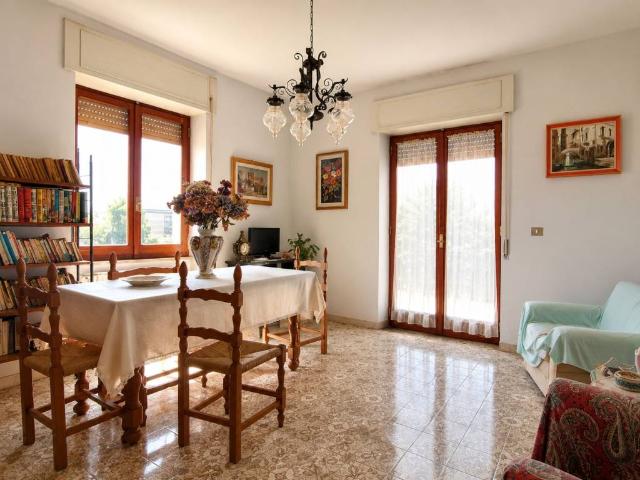 Appartamento in vendita a Teano CE
