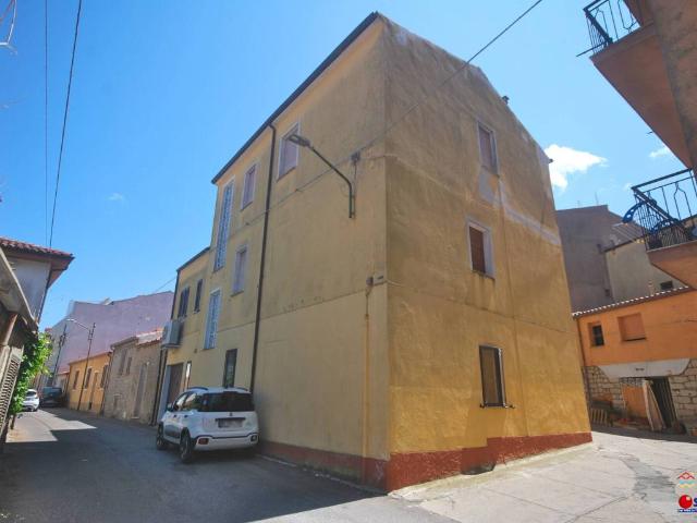 Appartamento in vendita a Tempio Pausania OT
