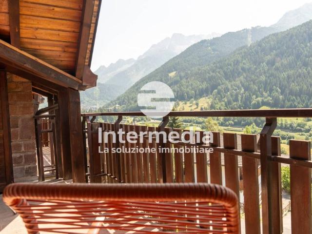 Appartamento in vendita a Temù via Monte Coleazzo, 1, Villa Dalegno