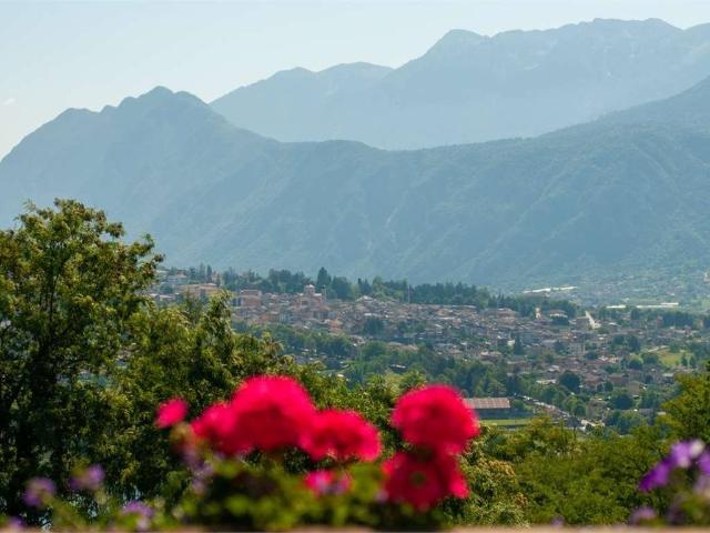 Villa in vendita a Tenna TN