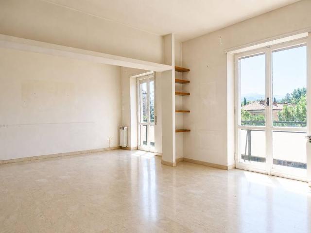 Appartamento in vendita a Terni TR