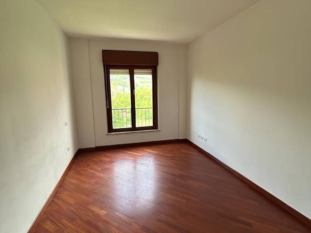 Appartamento in vendita a Terni TR