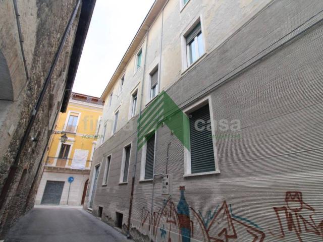 Appartamento in vendita a Teramo TE