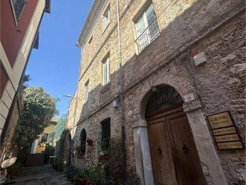 Appartamento in vendita a Teramo TE