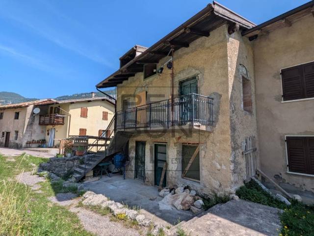 Appartamento in vendita a Terragnolo TN