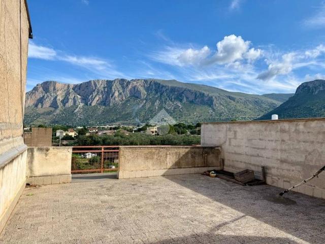Appartamento in vendita a Terrasini PA