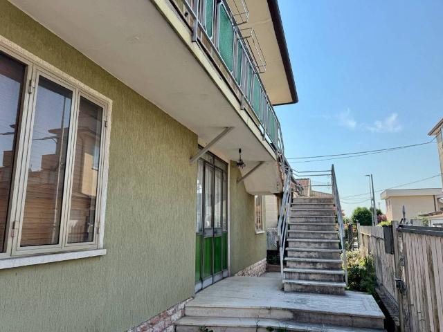 Appartamento in vendita a Thiene VI