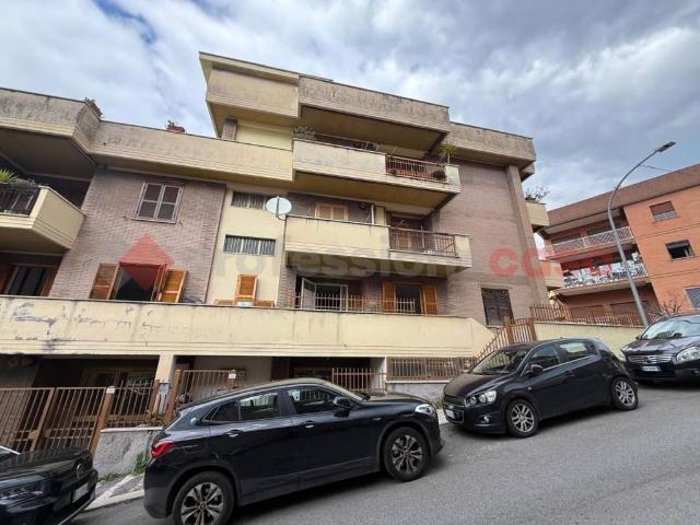 Appartamento in vendita a Tivoli RM