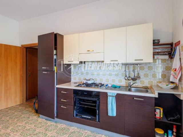 Appartamento in vendita a Tizzano Val Parma PR