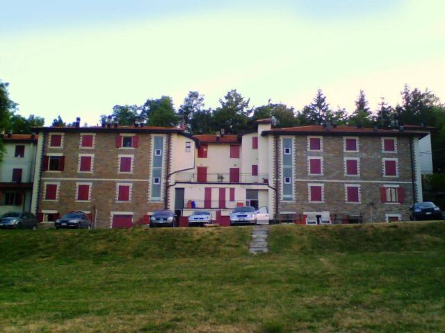Appartamento in vendita a Tizzano Val Parma PR