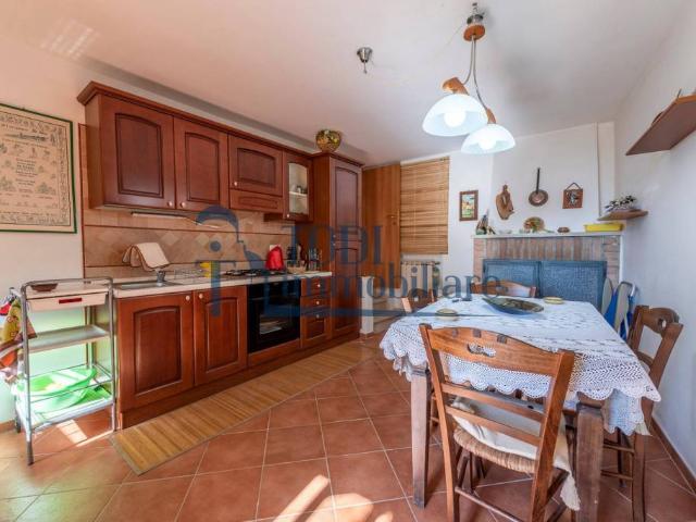 Appartamento in vendita a Todi
