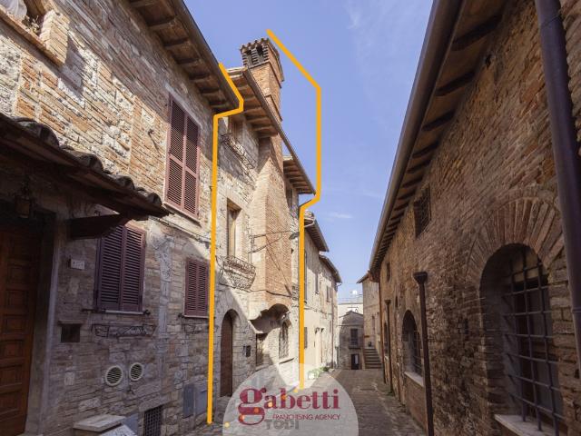 Appartamento in vendita a Todi