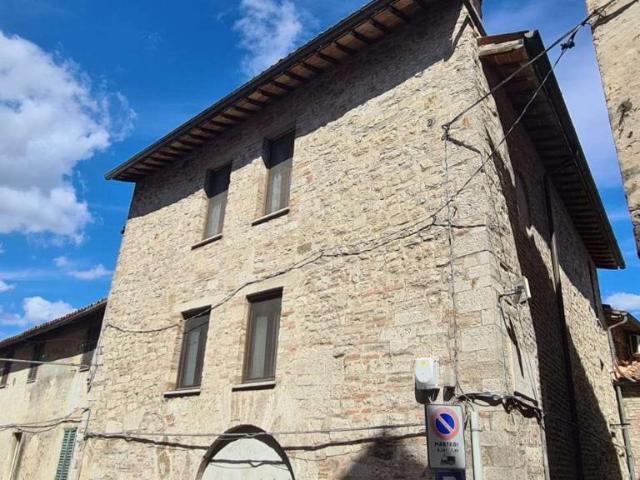 Appartamento in vendita a Todi