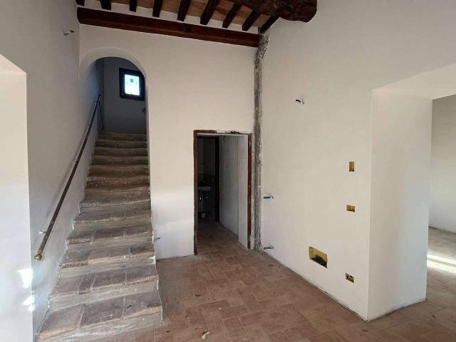 Appartamento in vendita a Todi