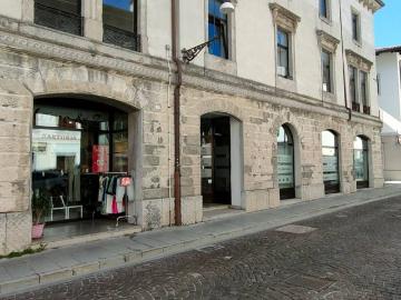 Appartamento in vendita a Tolmezzo UD