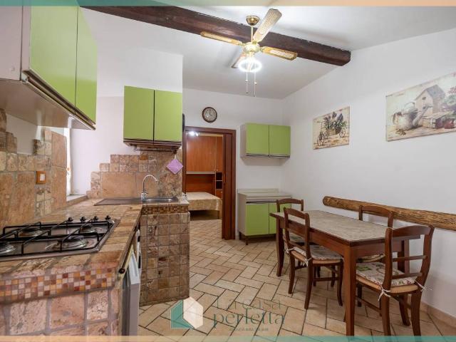 Appartamento in vendita a Tolfa RM