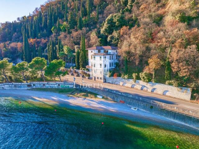 Appartamento in vendita a Toscolano Maderno BS