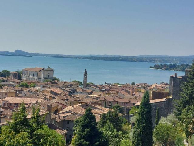 Appartamento in vendita a Toscolano Maderno BS
