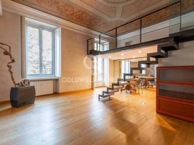 Appartamento in vendita a Torino 300m² Torino