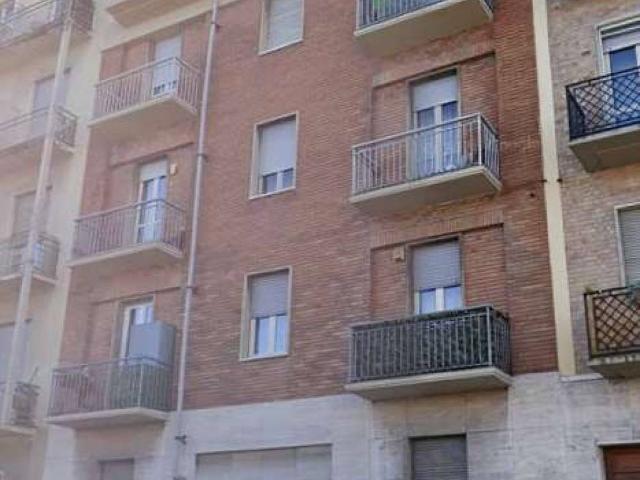 Appartamento in vendita a Torino TO