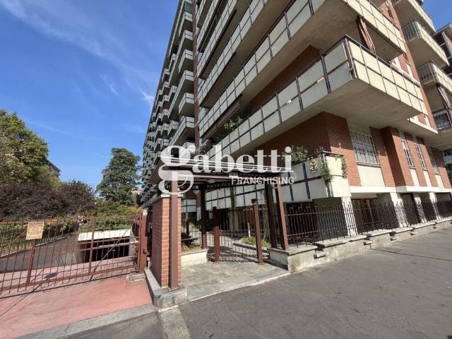 Appartamento in vendita a Torino TO