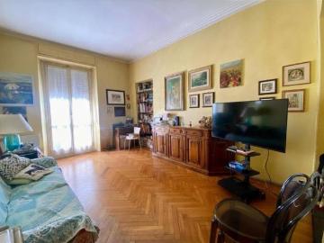 Appartamento in vendita a Torino TO