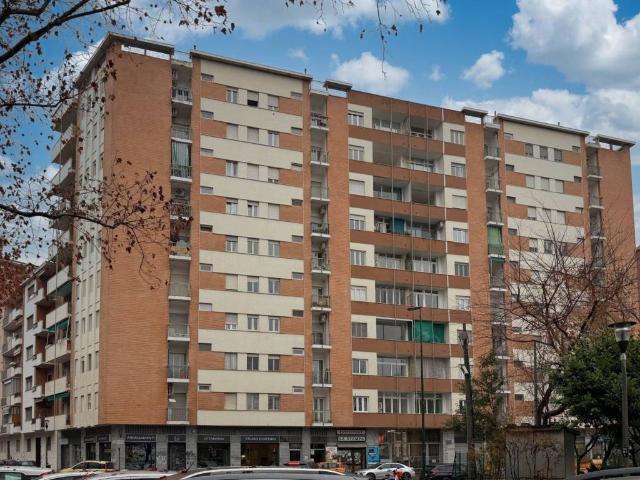 Appartamento in vendita a Torino TO