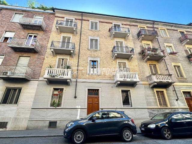 Appartamento in vendita a Torino TO