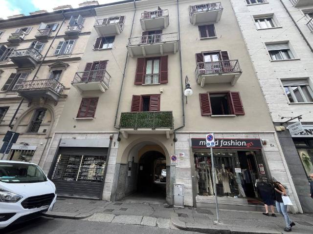 Appartamento in vendita a Torino TO