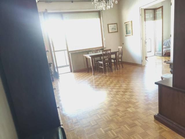 Appartamento in vendita a Torino TO