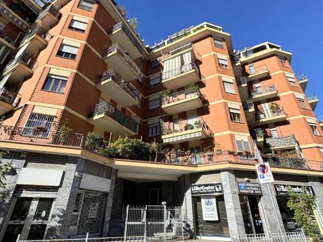 Appartamento in vendita a Torino TO